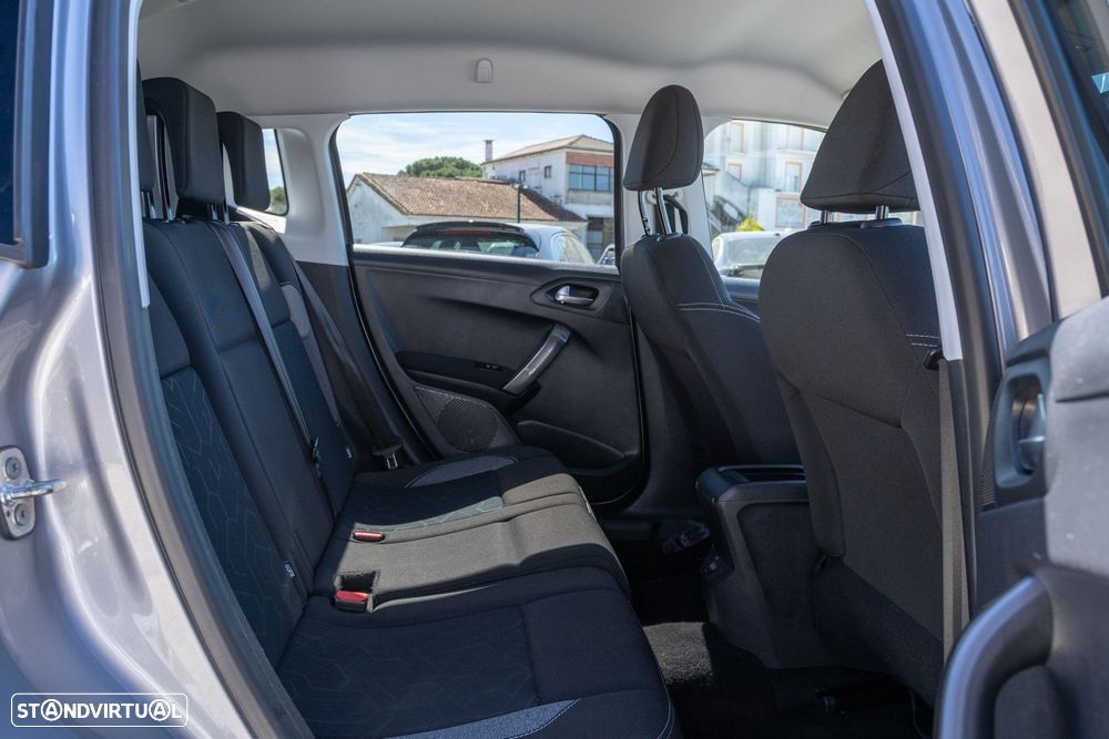 Peugeot 2008 1.2 PureTech Style - 13