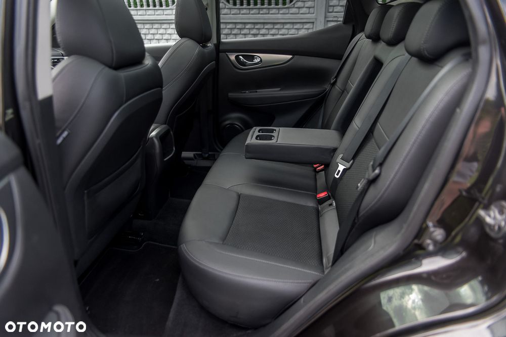 Nissan Qashqai 1.3 DIG-T Tekna - 20