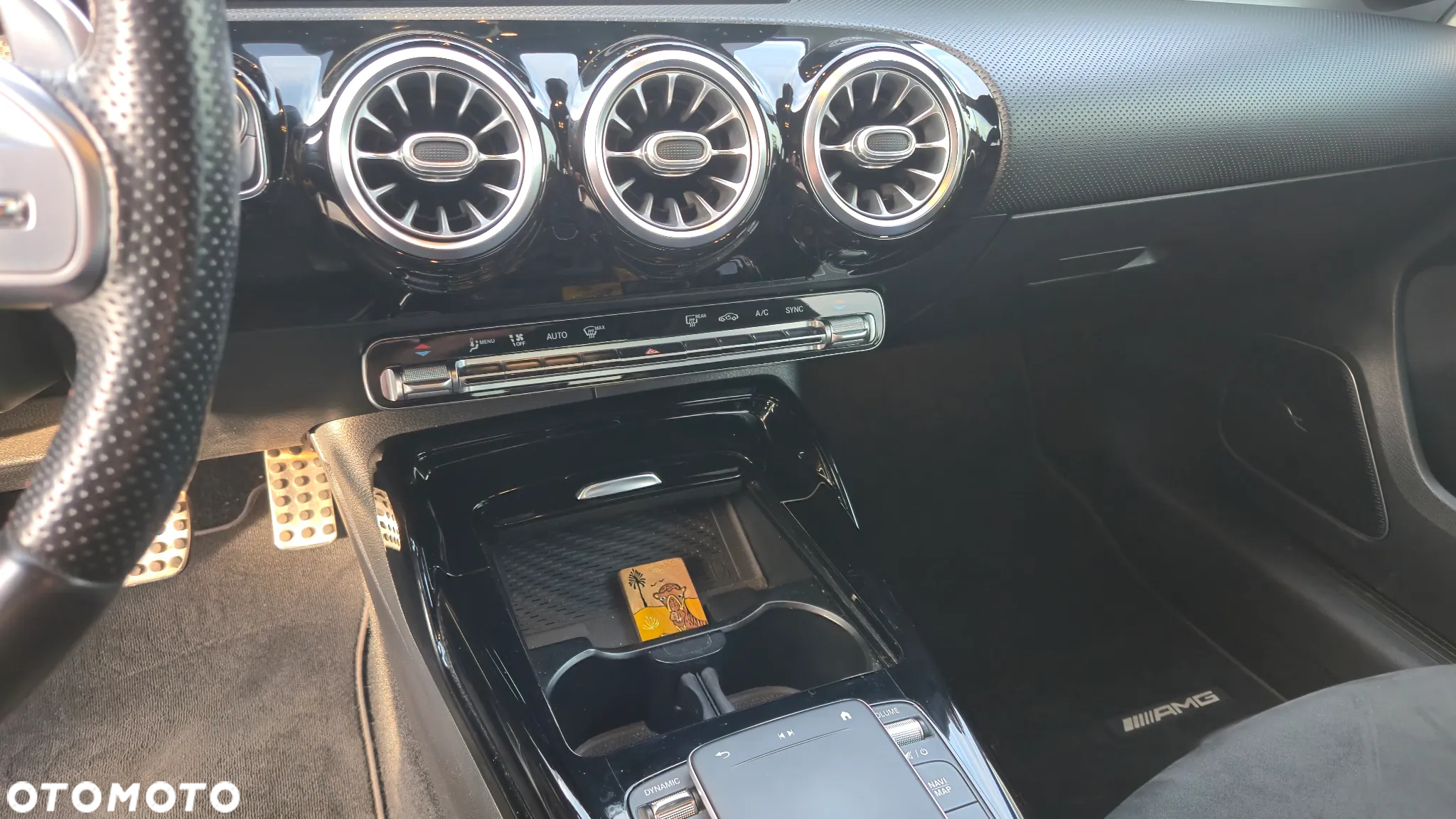 Mercedes-Benz Klasa A 35 AMG 4-Matic 7G-DCT - 8