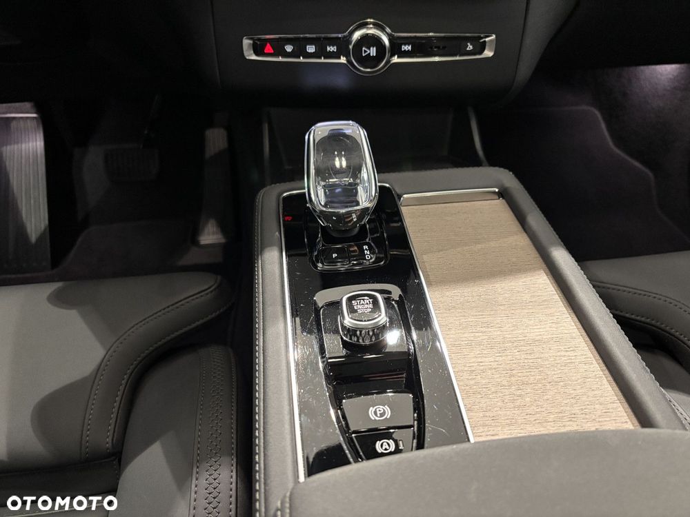 Volvo XC 90 - 15