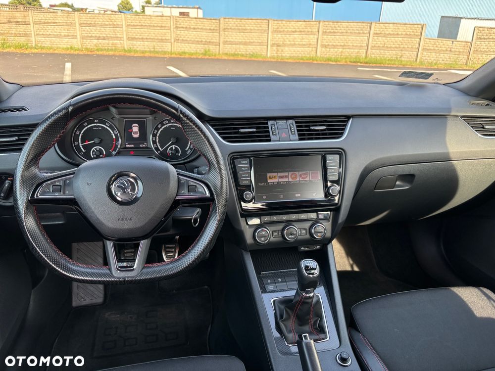 Skoda Octavia - 24