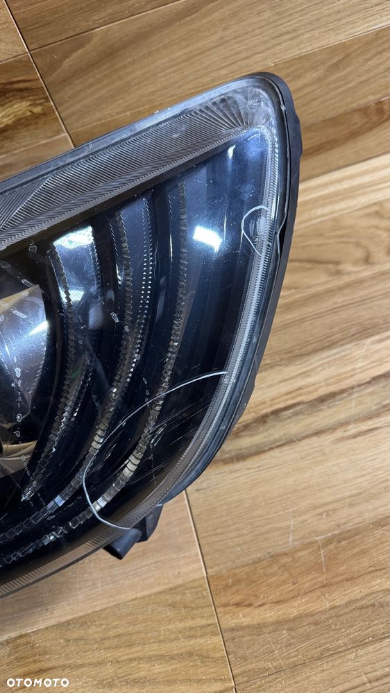 LAMPA LEWA SKODA SUPERB 3T1941015H - 4