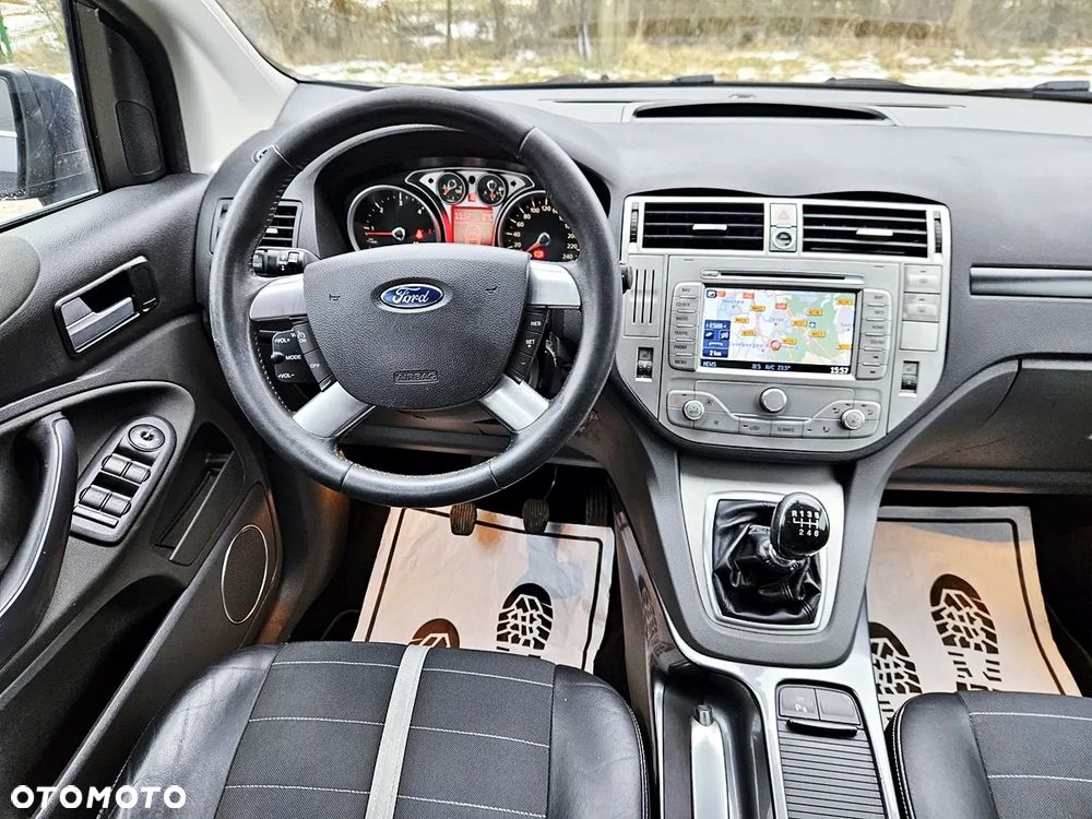 Ford Kuga 2.0 TDCi 4x4 Champions Edition - 17