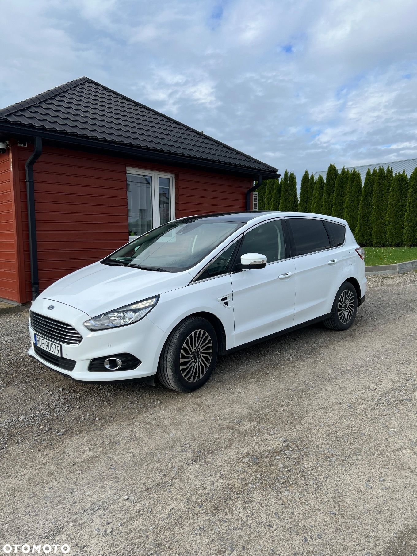 Ford S-Max 2.0 EcoBlue Titanium - 1