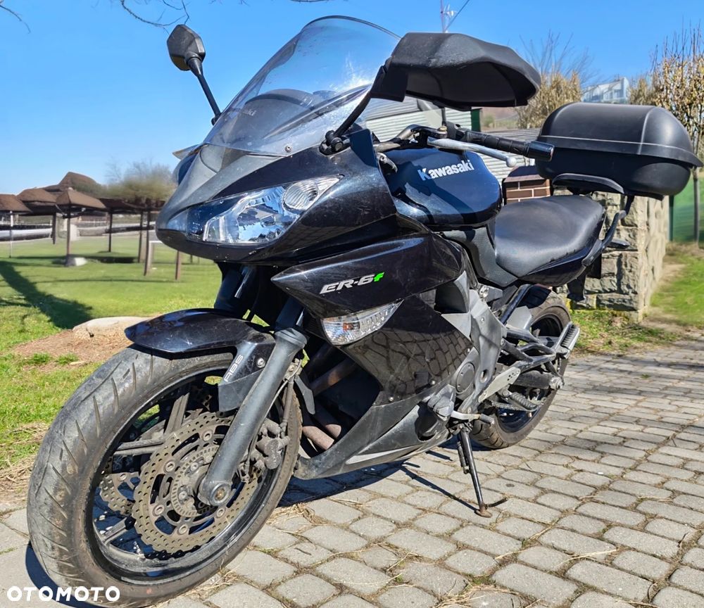 Kawasaki ER - 3