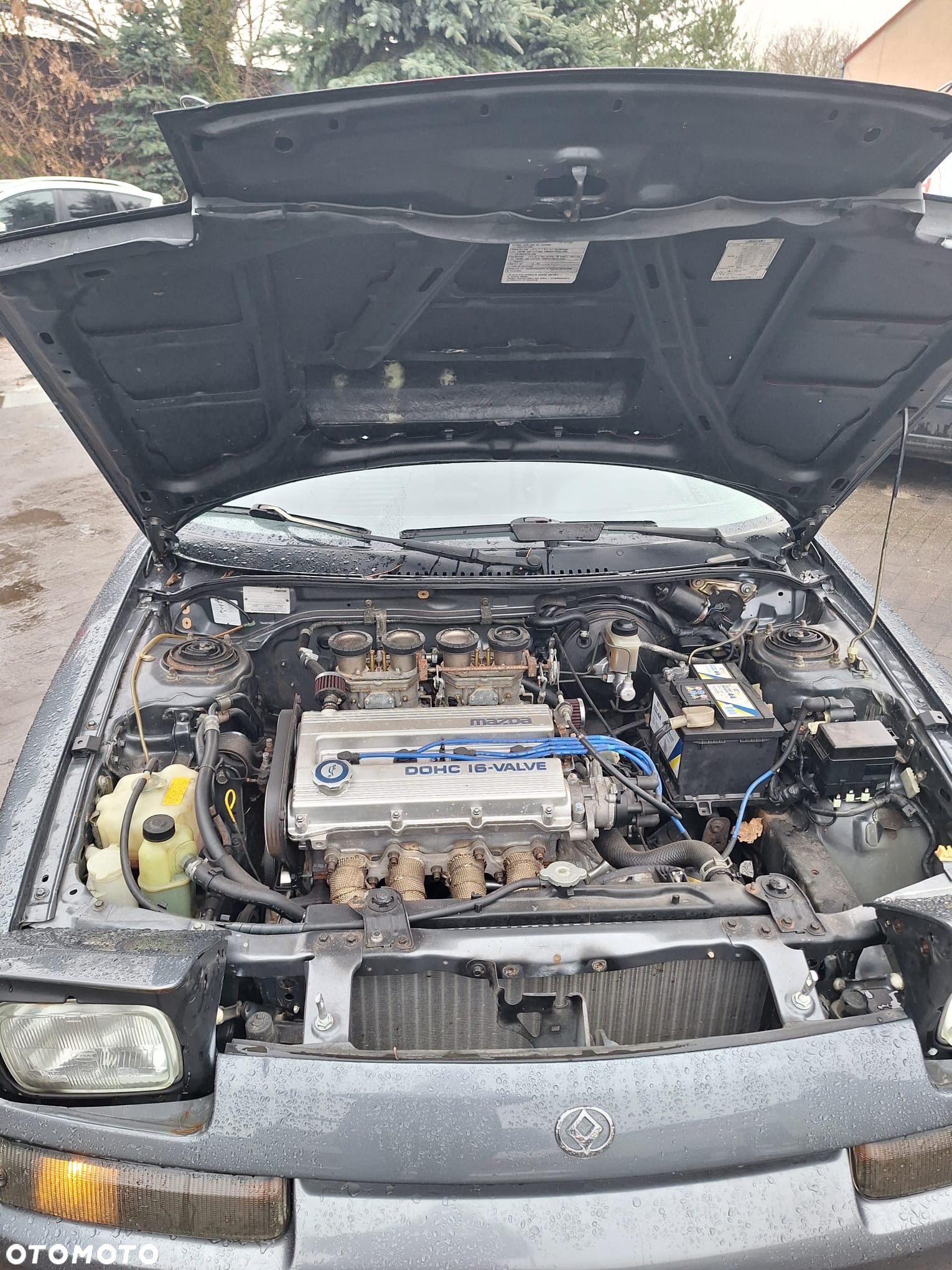 Mazda 323 F 1.9 GT - 4