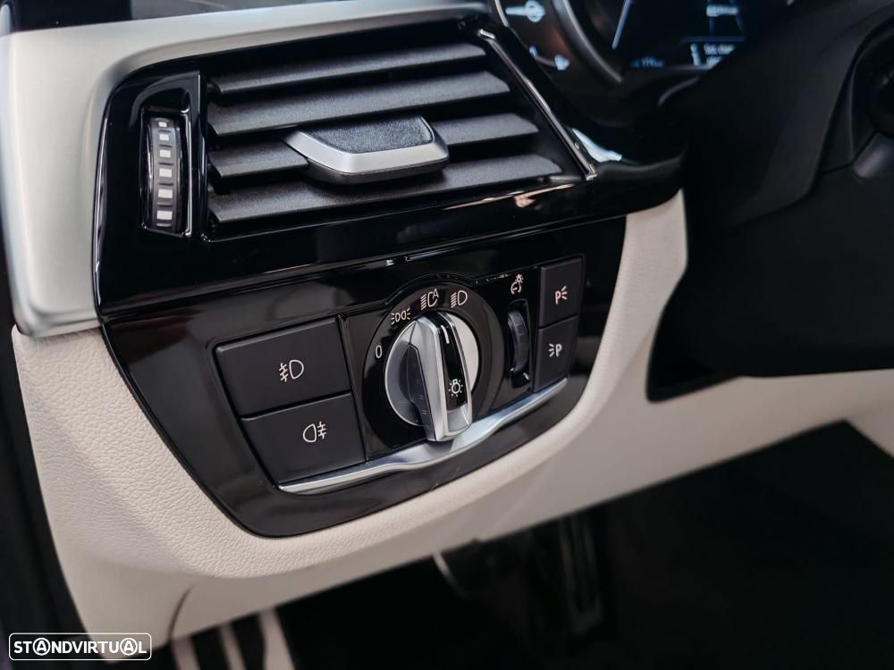 BMW 530 e iPerformance Pack M - 15