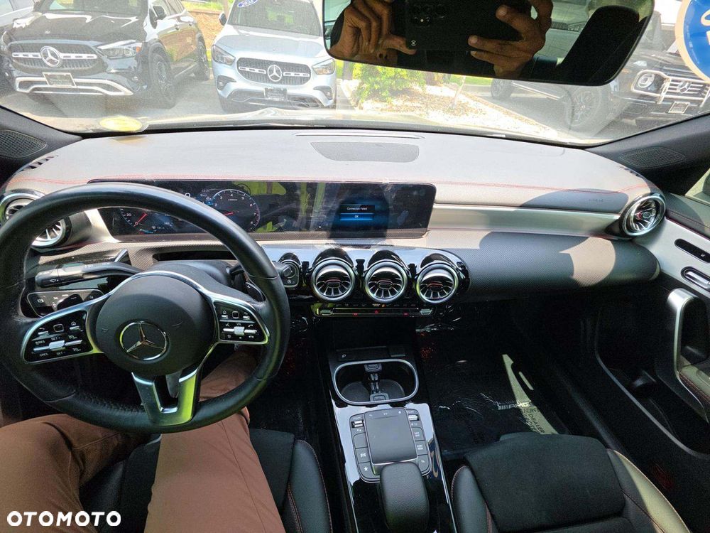 Mercedes-Benz CLA 250 4Matic 7G-DCT AMG Line - 6