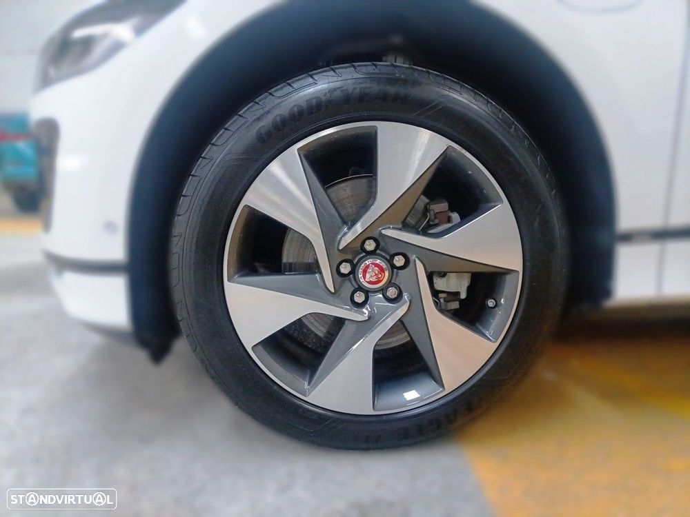 Jaguar I-Pace EV400 AWD SE - 6