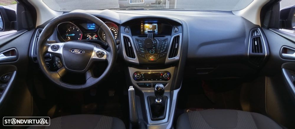 Ford Focus SW 1.6 TDCi Titanium - 10