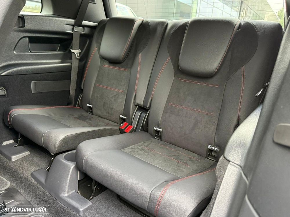 Mercedes-Benz GLB 200 d - 18