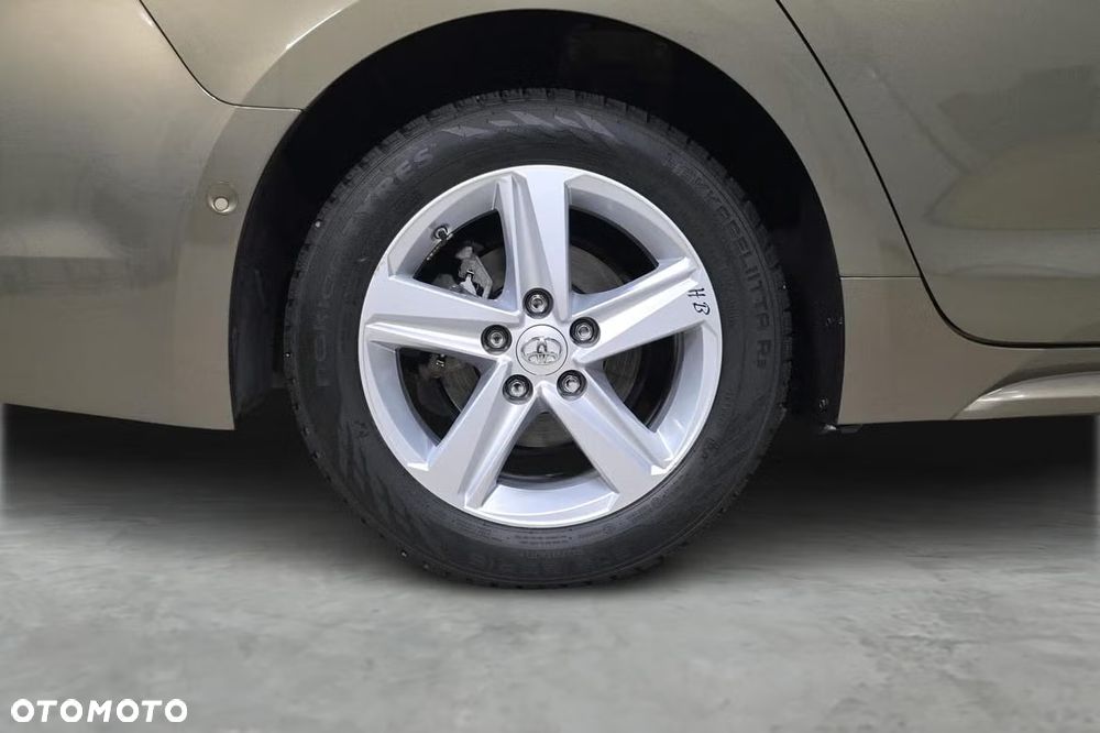 Toyota Corolla 1.8 Hybrid GPF Active - 19