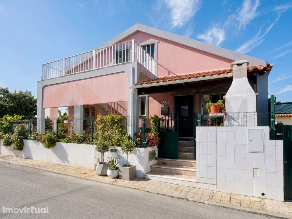 Moradia Isolada - Grande imagem: 2/15