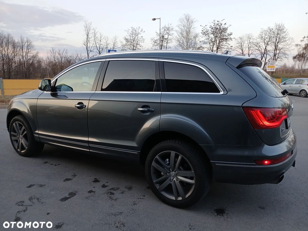 Audi Q7 - 4
