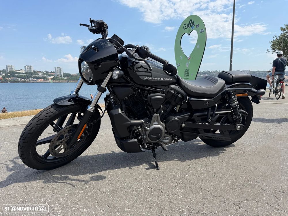 Harley-Davidson Sportster Nighster 975 - 8