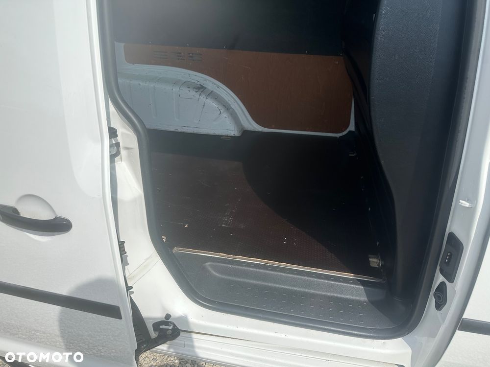 Volkswagen Caddy - 14