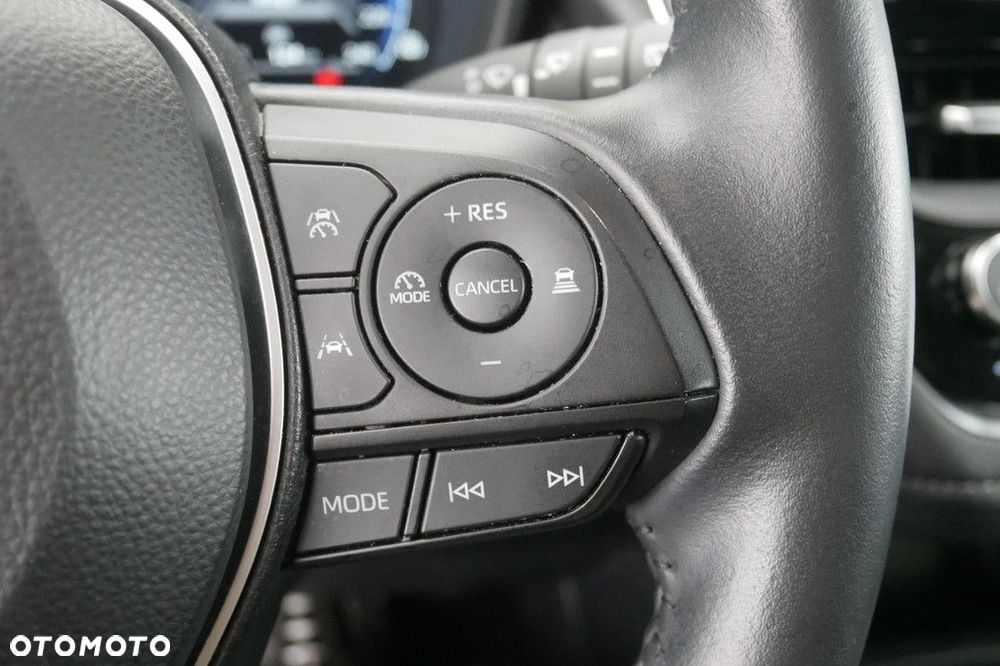 Toyota Corolla - 25