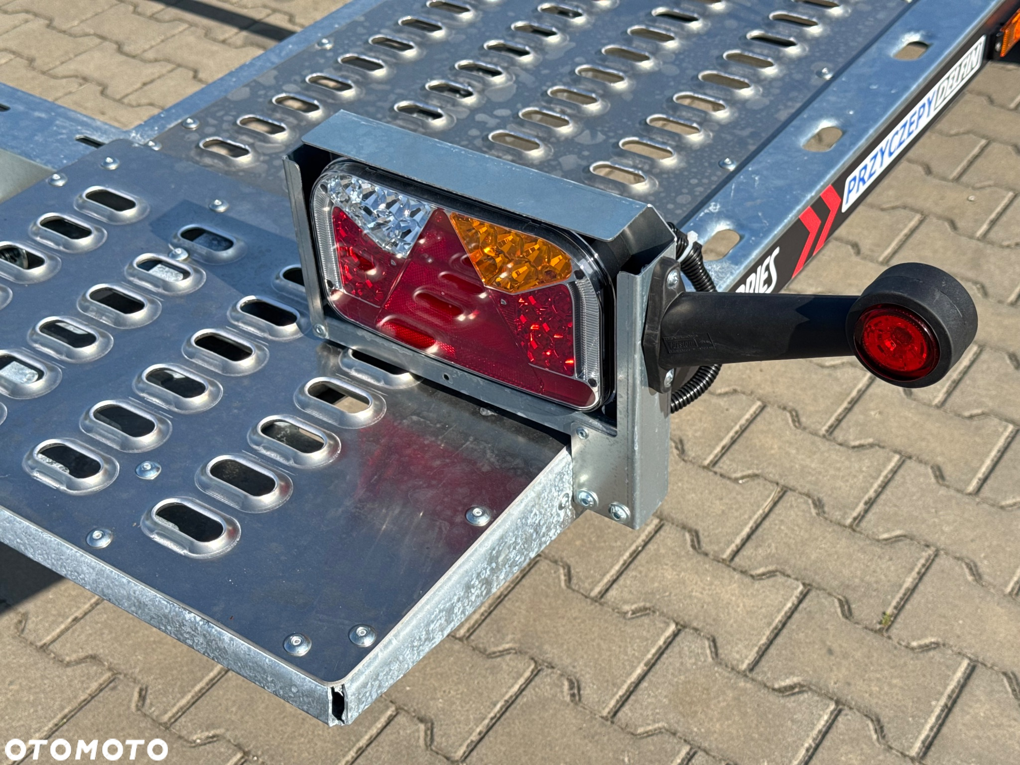 Lorries PLI27-4521 - 5