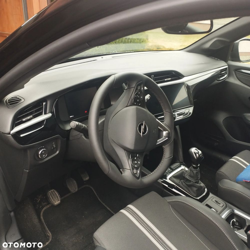 Opel Corsa 1.2 GS Line S&S - 12