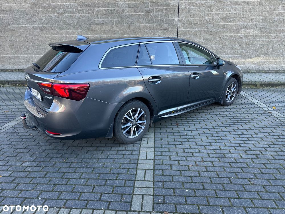 Toyota Avensis 1.8 Selection - 7