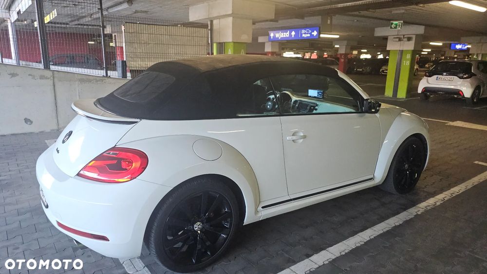 Volkswagen Beetle 2.5 - 7