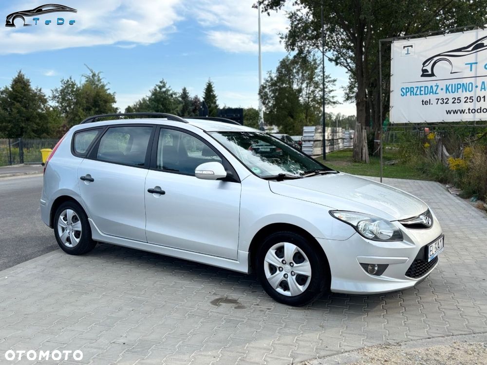 Hyundai i30 1.6 CRDi Comfort EU5 - 1