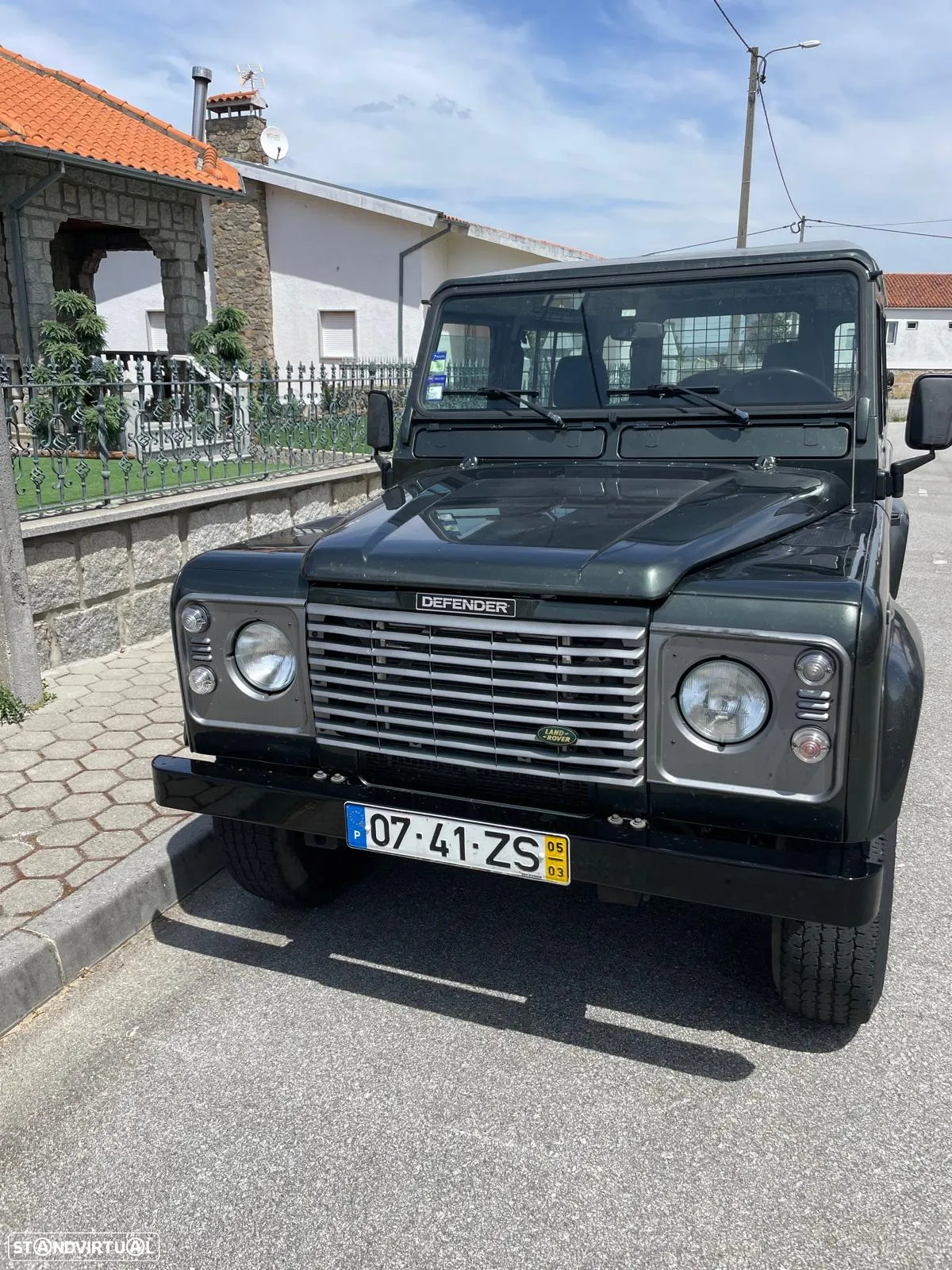 Land Rover Defender 90 SW 2.5 Td5 SE - 12