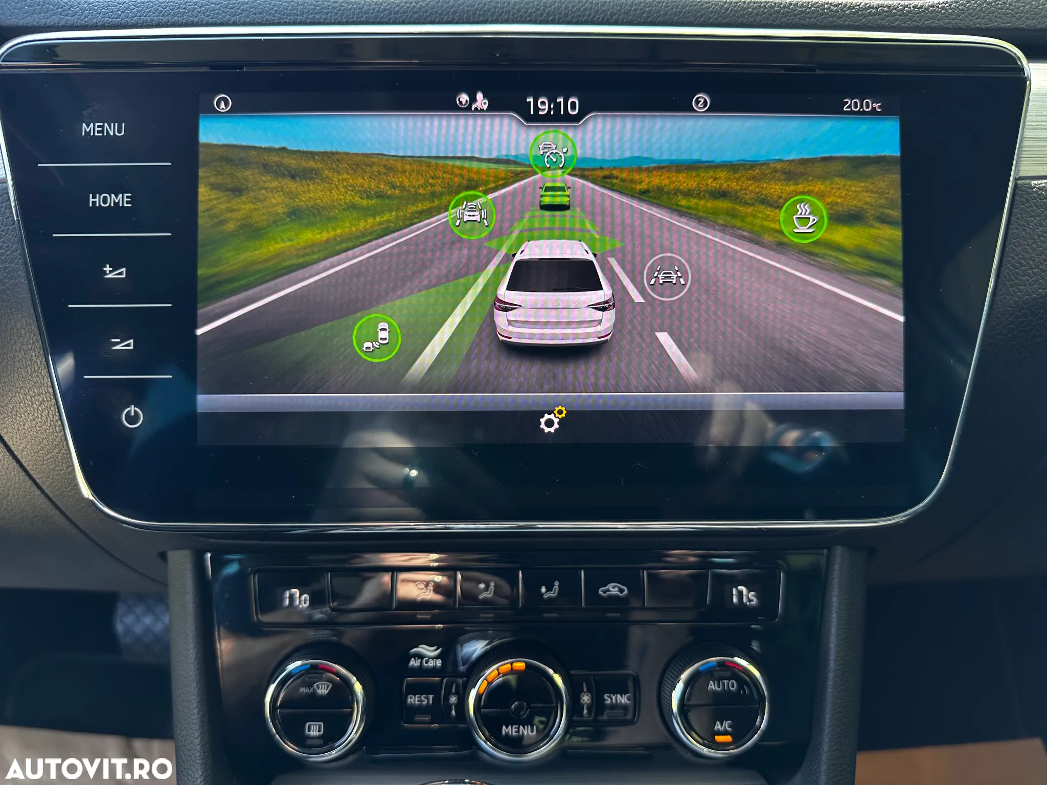 Skoda Superb Combi 2.0 TDI 4x4 DSG Premium Edition - 33