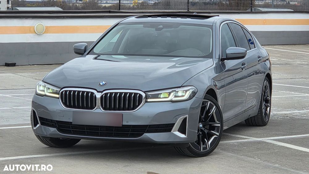 BMW Seria 5 520d Aut. Luxury Line - 11