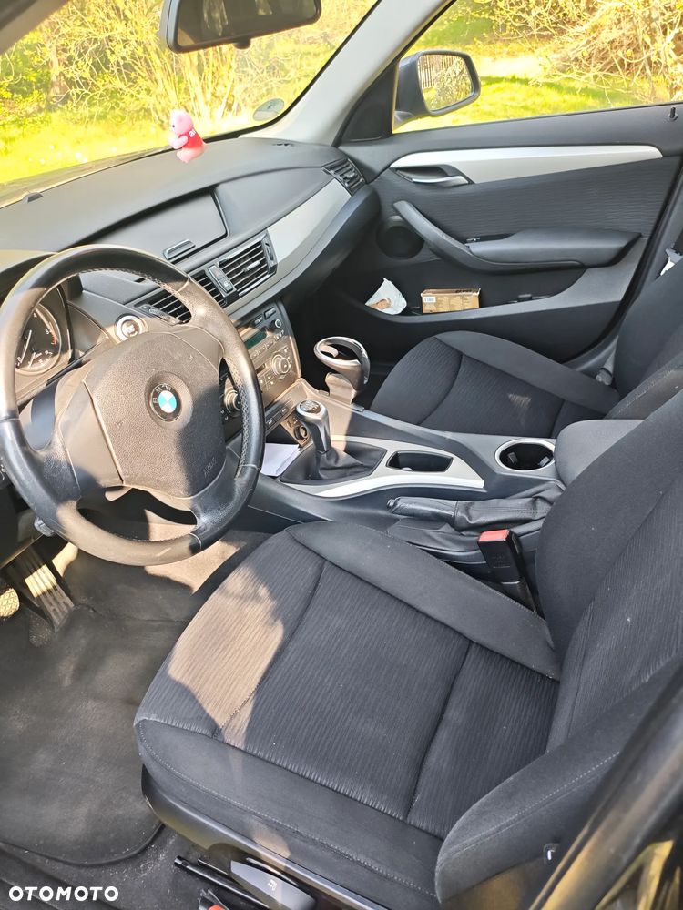 BMW X1 sDrive18d xLine - 6