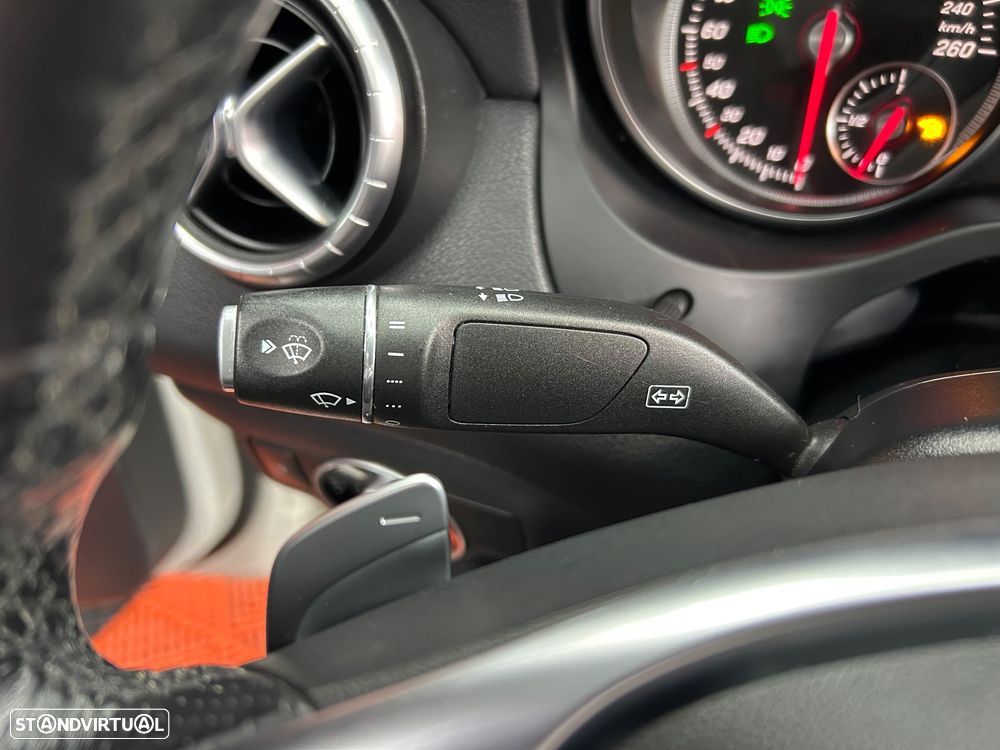 Mercedes-Benz CLA 220 d Shooting Brake AMG Line Aut. - 47