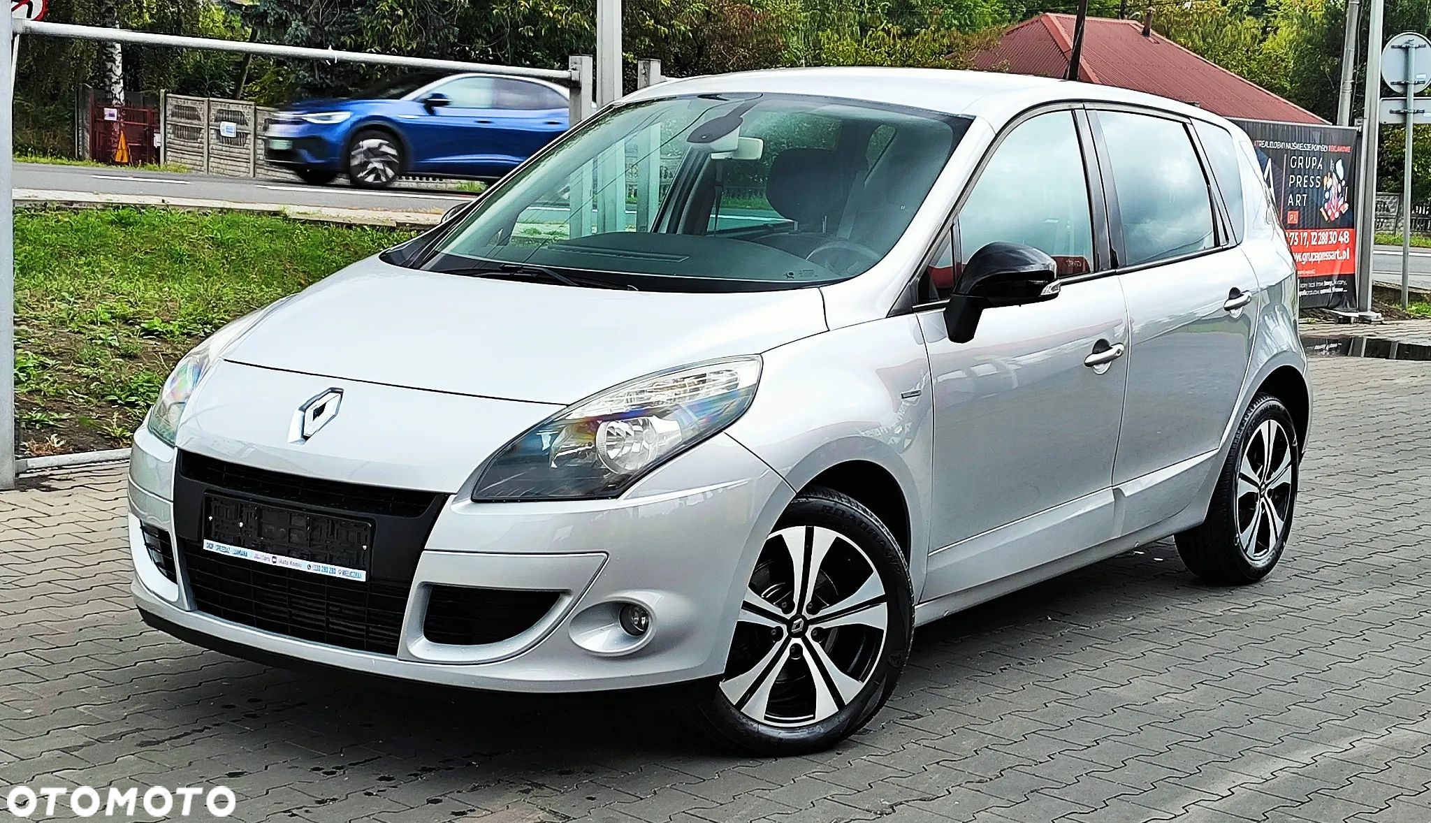 Renault Scenic 1.4 16V TCE Bose Edition - 1