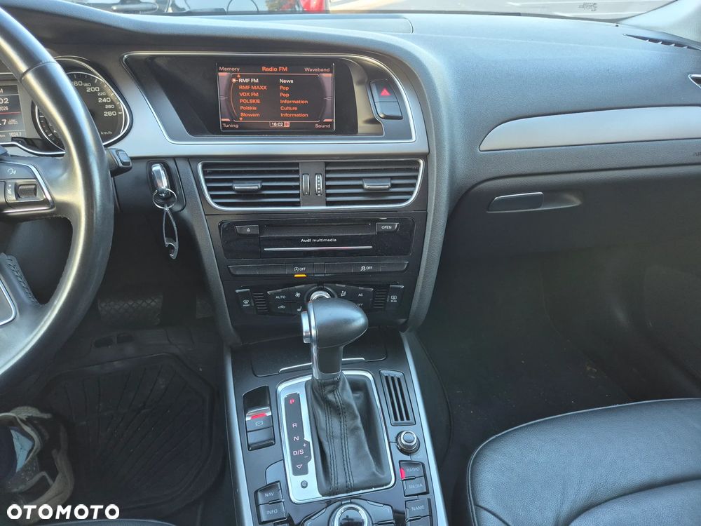 Audi A4 Avant 2.0 TDI DPF multitronic Ambiente - 16