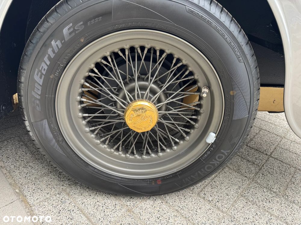 Morgan Plus Four - 24