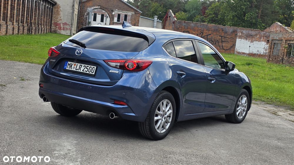 Mazda 3 2017 photo 3