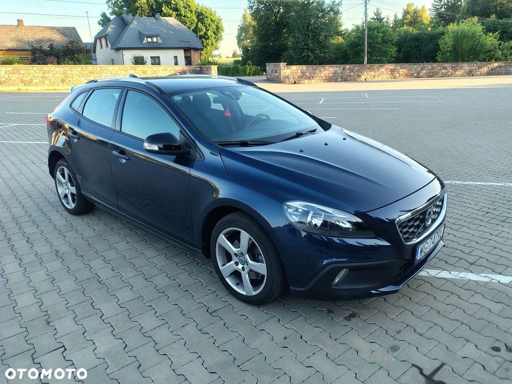 Volvo V40 Cross Country - 2