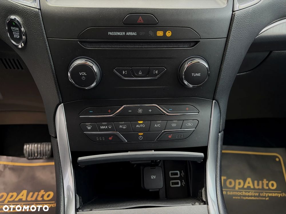 Ford S-Max 2.0 EcoBlue Titanium - 31