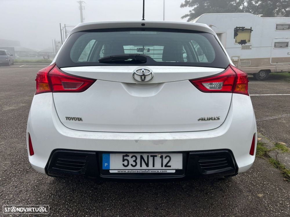 Toyota Auris 1.4 D-4D +AC - 10