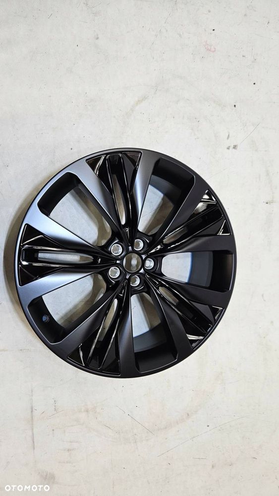 felga aluminiowa jaguar f-type 22'' 9j et45 5x108 mk8m-1007-ja nowa - 2