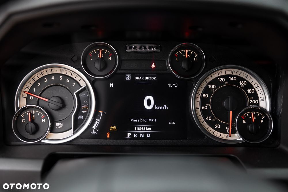 Dodge RAM 5.7 4x4 - 26