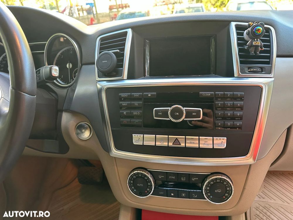 Mercedes-Benz ML 250 BlueTEC 4MATIC 7G-TRONIC Edition 1 - 12