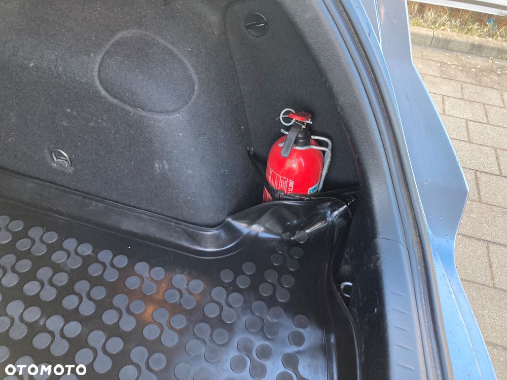 Honda Civic 1.4 Base - 9