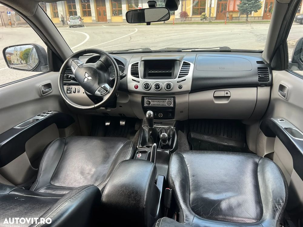Mitsubishi L200 - 5