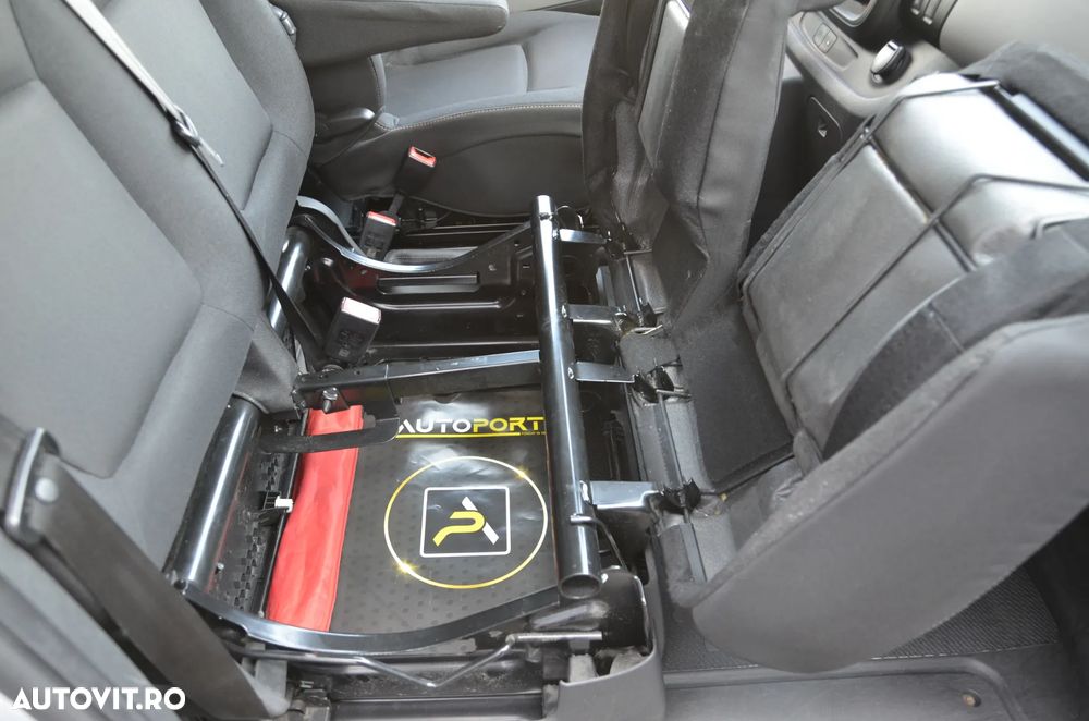 Renault Trafic ENERGY Grand Spaceclass - 15
