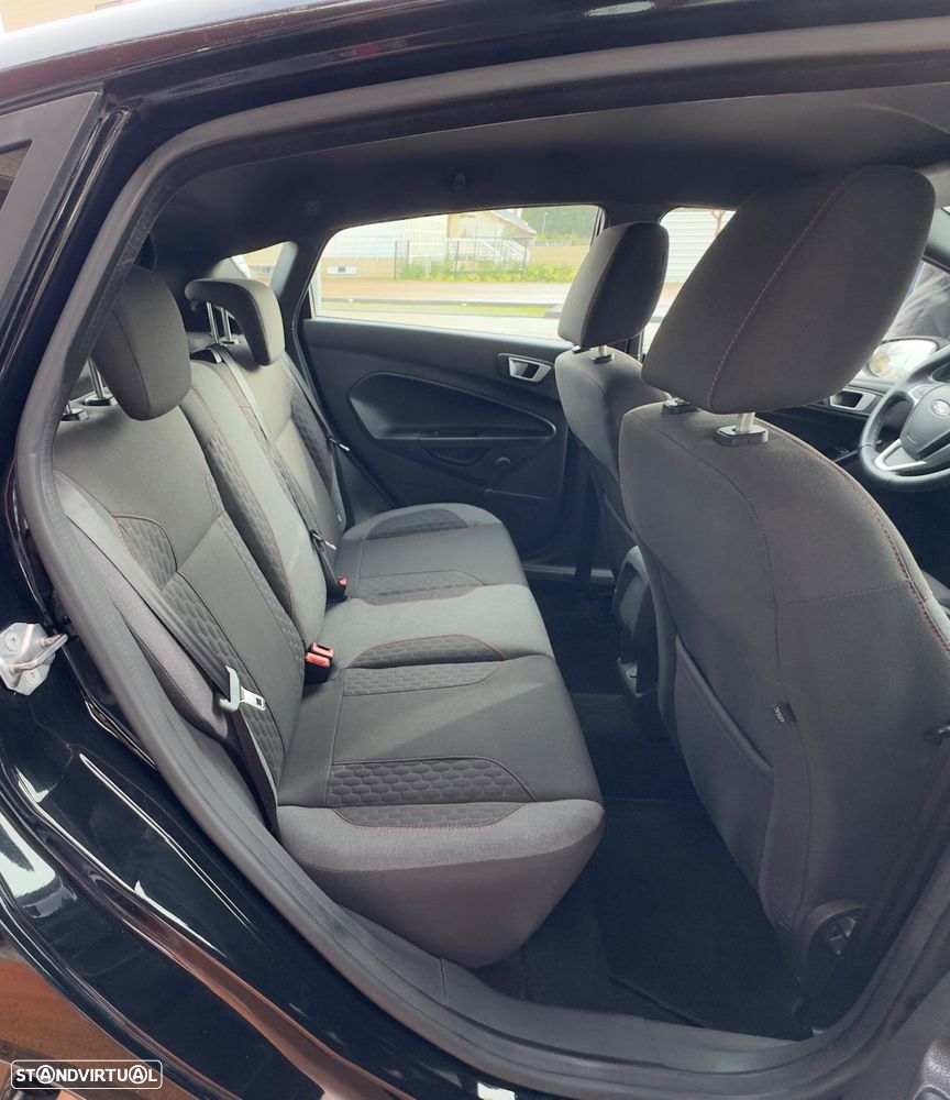 Ford Fiesta 1.0 T EcoBoost STLine - 13