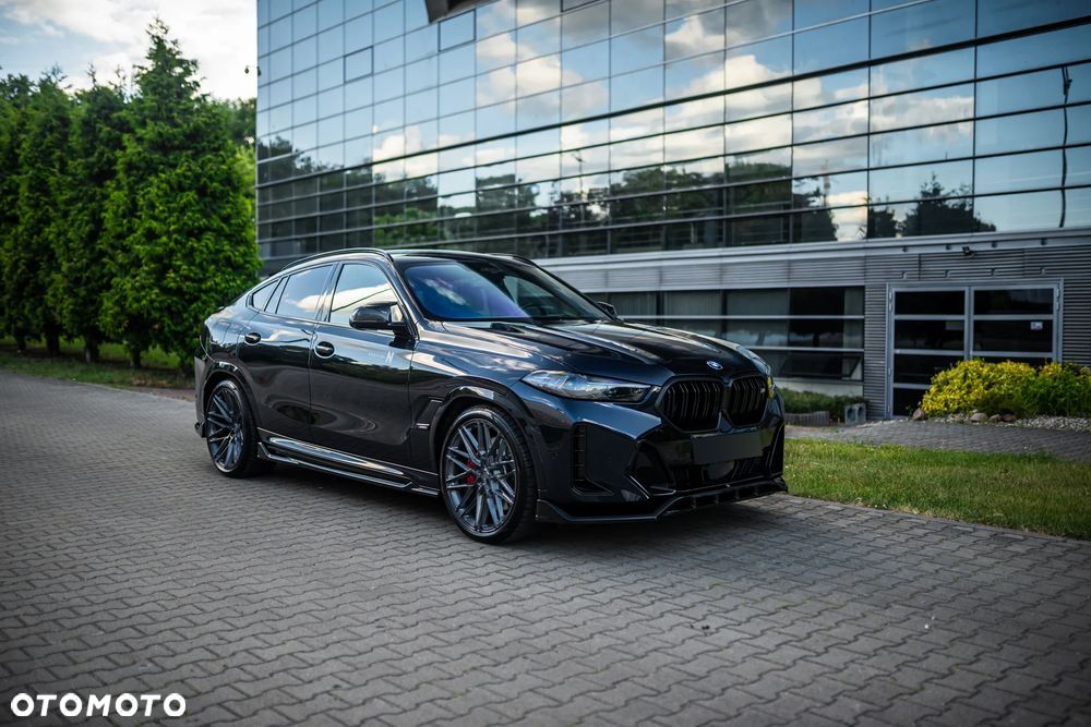 BMW X6 M50i - 2