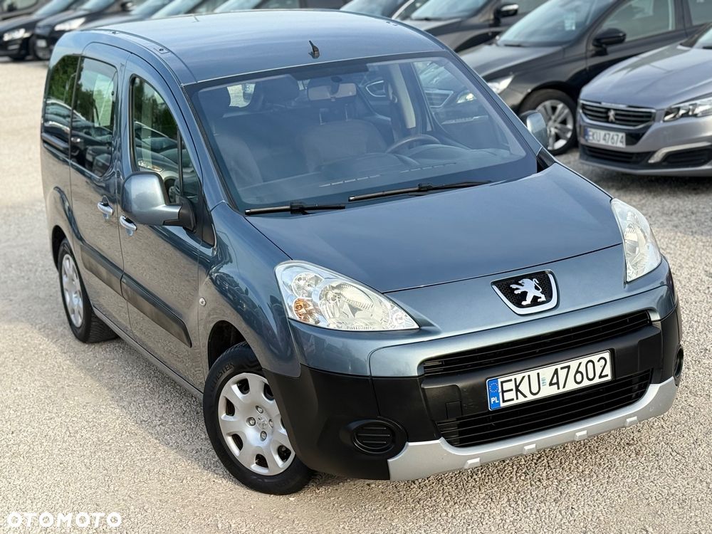 Peugeot Partner 110 Family - 17