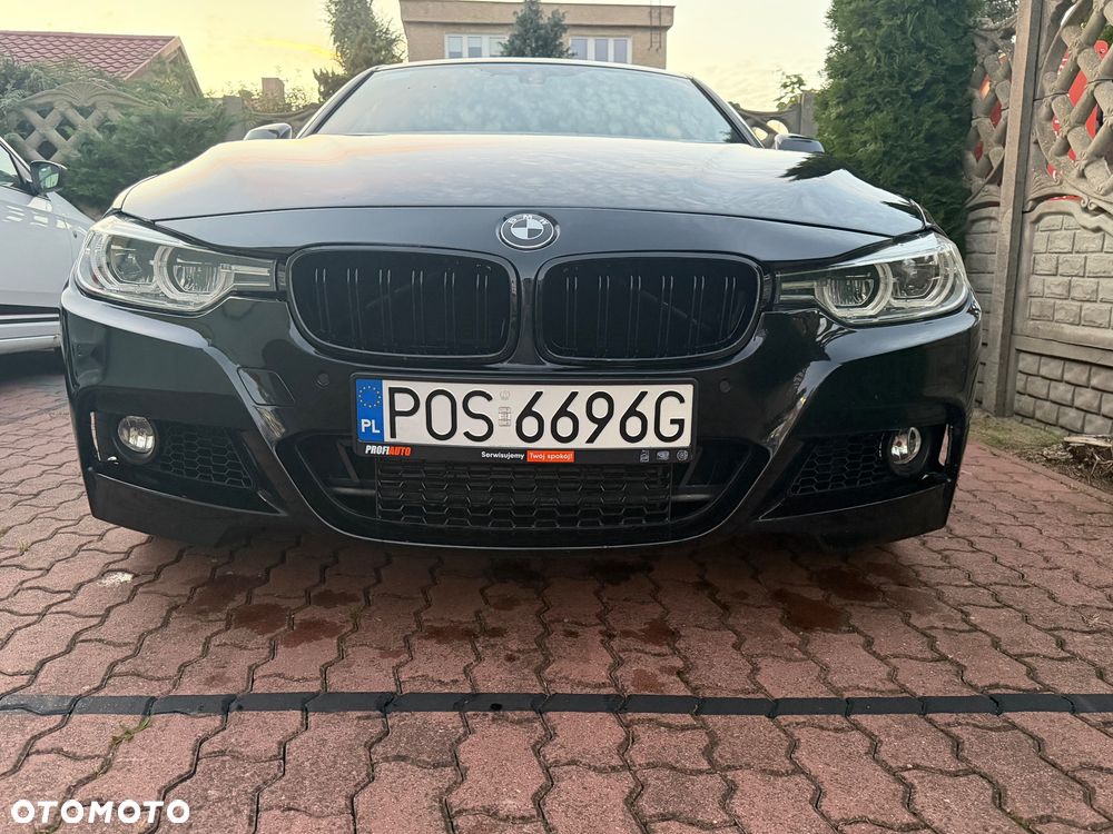 BMW Seria 3 318d M Sport - 8