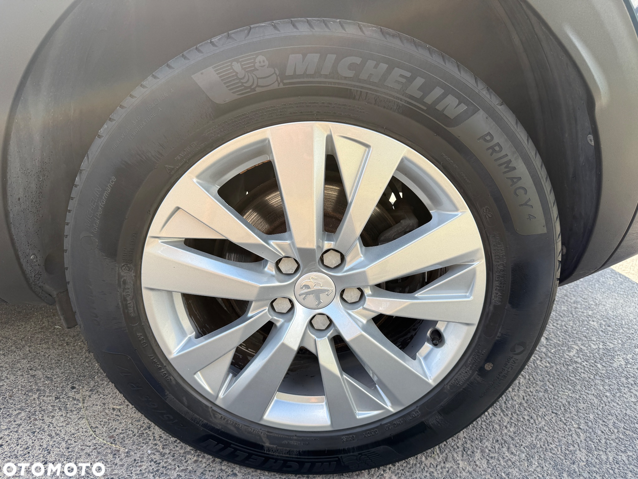 Peugeot 3008 1.5 BlueHDi Allure Pack S&S EAT8 - 17