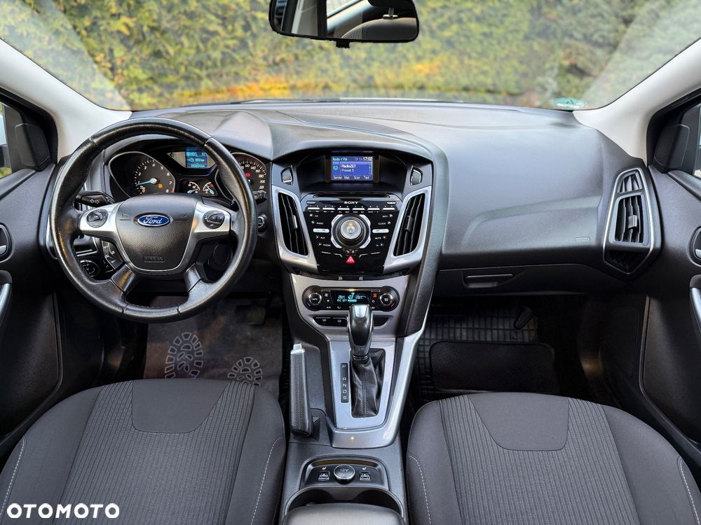 Ford Focus 1.6 TI-VCT Champions Edition - 16